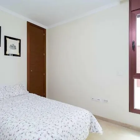 Apartamento La Salle Apartment *